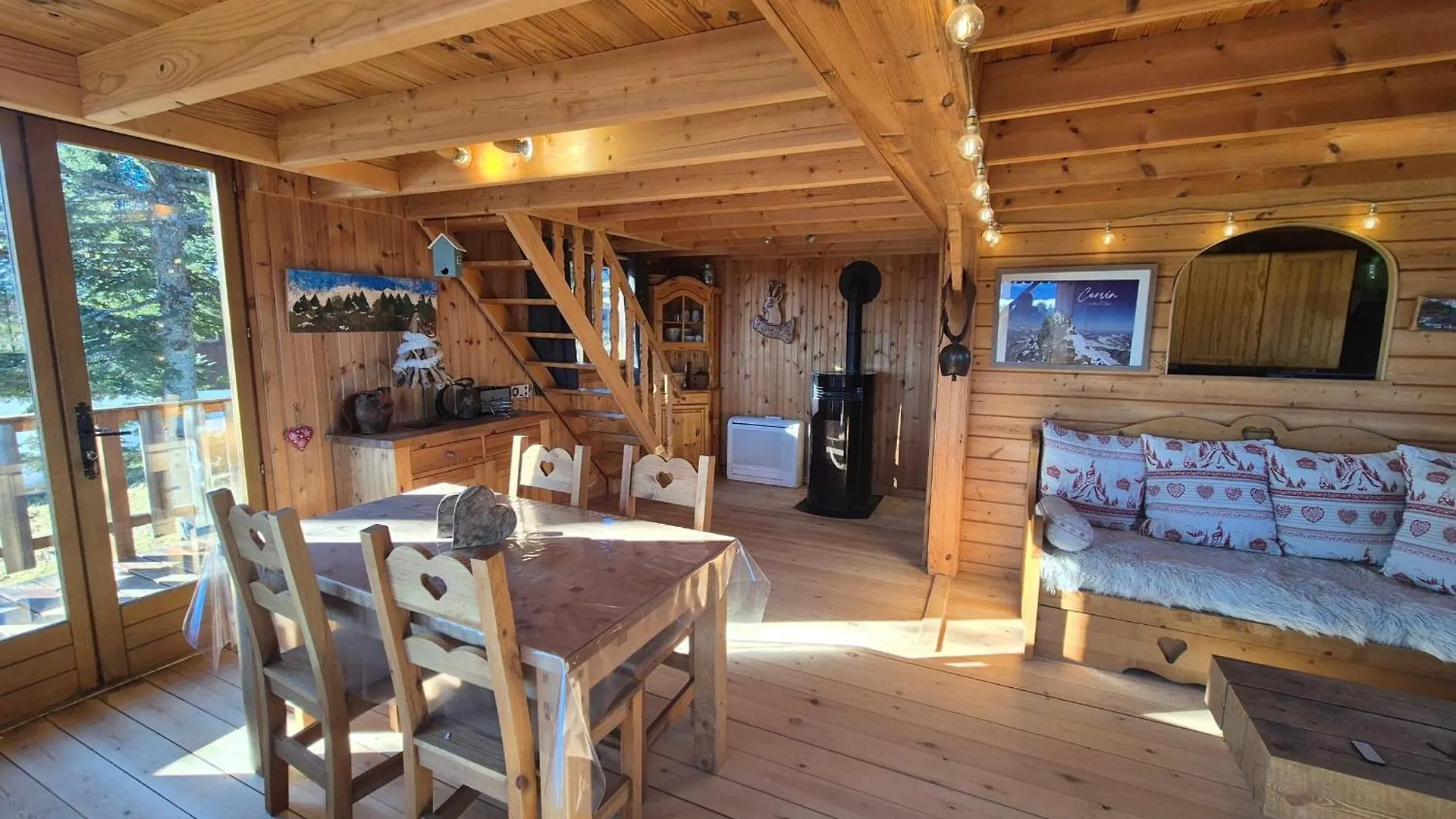 Chalet Les Etoiles Vue Mont Blanc Pugny-Chatenod 0*,  France